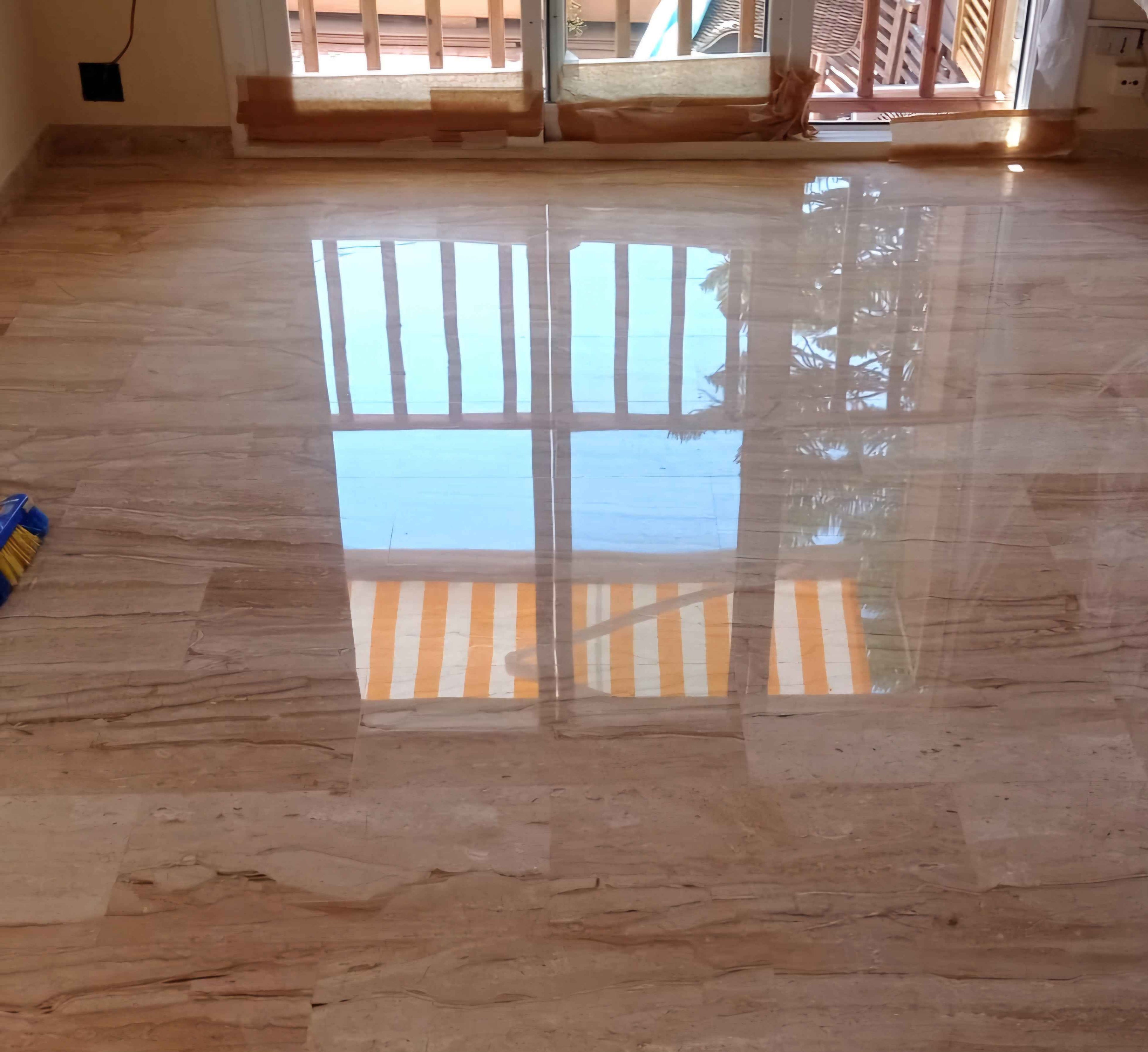 Limpieza pulido abrillantado de suelos Mármol Barcelona 