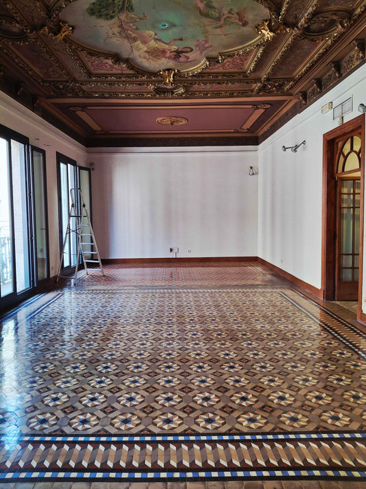 Pulido, cristalizado y abrillantado de suelos Nolla y suelos Hidráulicos